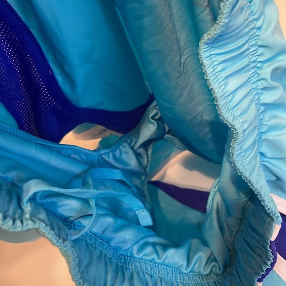 Nike Women's Blue and Purple Lined Shorts Small NWT - Picture 3 of 4